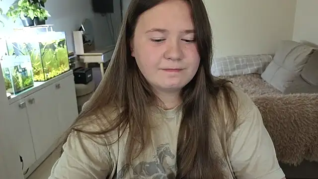 remirann  online show from 09/29/25, 12:11