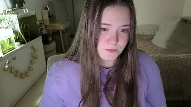 Snapshot of remirann_ chatting on 01/12/26, 03:52 remirann online show from 01/12/26, 03:52