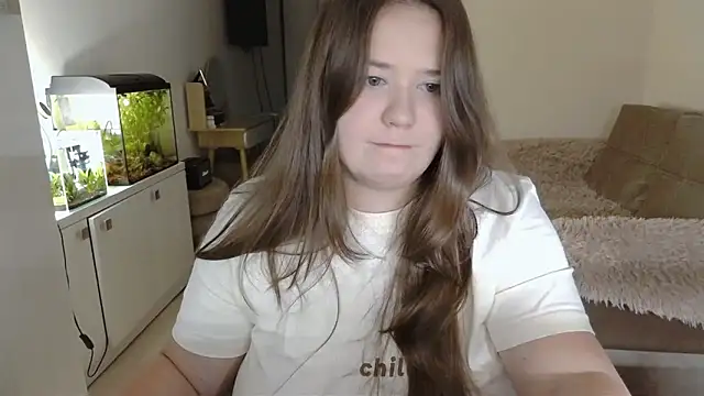 remirann  online show from 02/25/25, 05:40