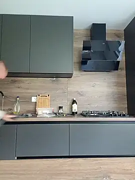 Snapshot of Adry1986 chatting on 09/18/25, 11:46 Adry1986 online show from 09/18/25, 11:46