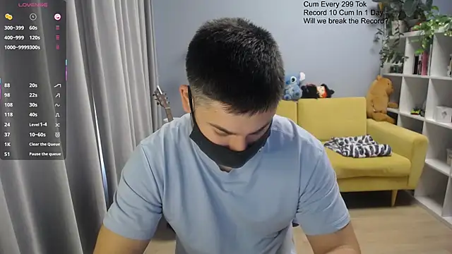 Tomguys online show from 04/04/26, 08:32