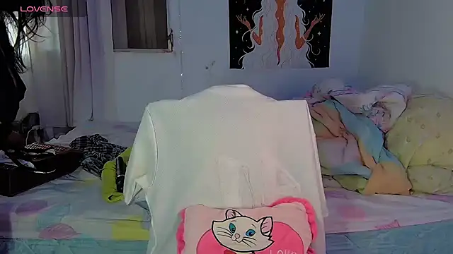 kiarybell   online show from 04/11/26, 08:23