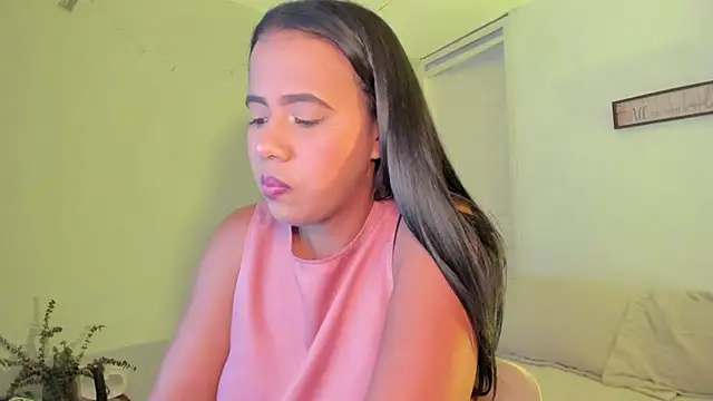 rosaaliiaa1 online show from 10/30/25, 04:59