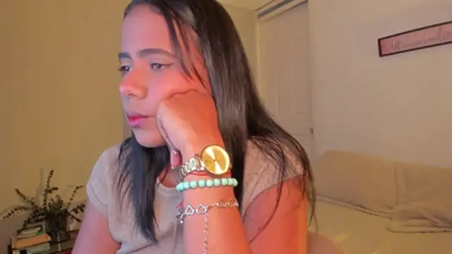 rosaaliiaa1 online show from 11/06/25, 09:08