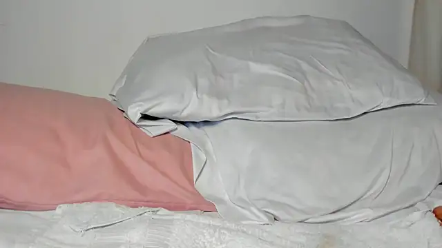 rosaaliiaa1 online show from 03/02/25, 11:28