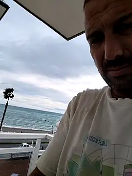 juandi21cm online show from 02/11/26, 03:56