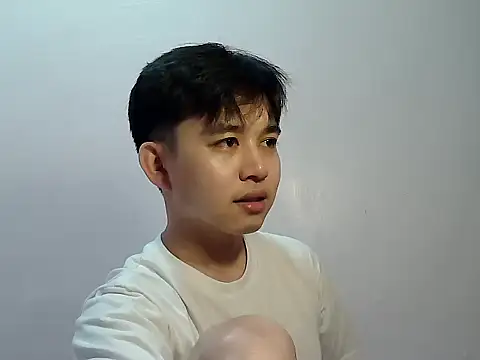 Snapshot of alfonsoasiancutie chatting on 10/26/25, 09:31 alfonsoasiancutie online show from 10/26/25, 09:31