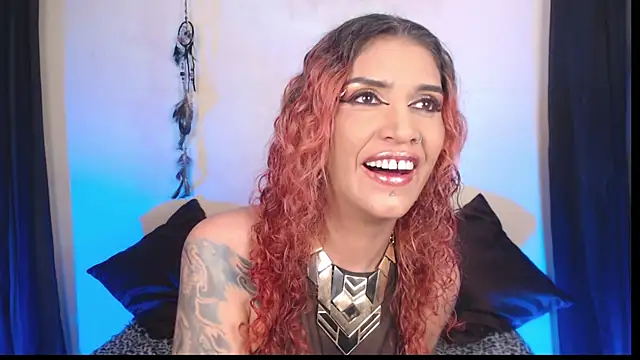 Agatha Tenebris online show from 12/04/25, 05:45