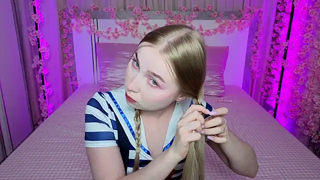 LilyStarlight online show from 07/02/26, 03:45