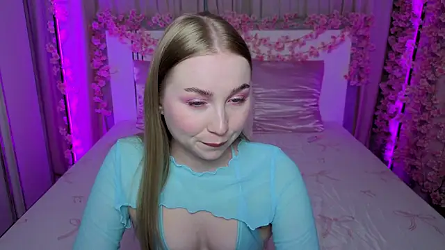 LilyStarlight online show from 06/28/26, 03:24
