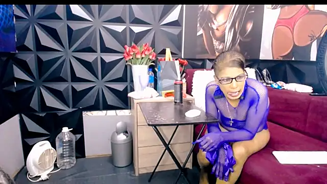 Ebonyfancyface online show from 11/03/25, 01:15