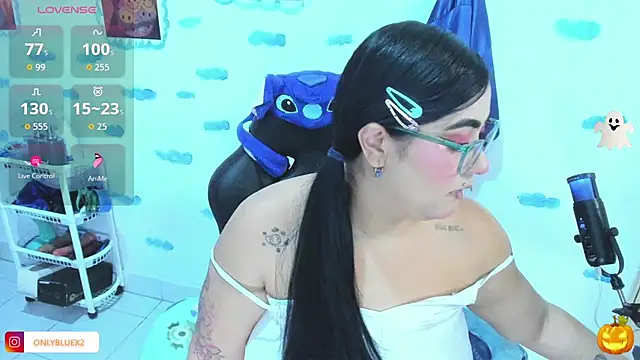 OnlyBluex online show from 12/17/25, 02:16