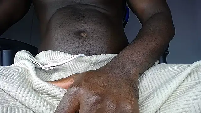 MAXJONES 2 online show from 02/13/26, 06:41