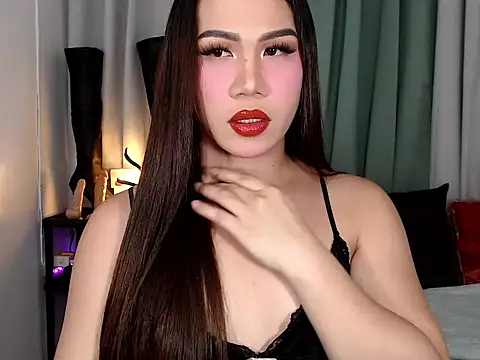 Snapshot of elise_bloom69 chatting on 06/18/26, 04:45 elise bloom69 online show from 06/18/26, 04:45