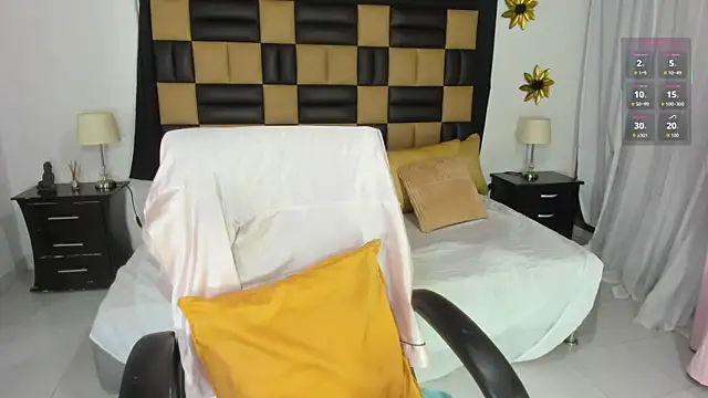 BarbieKano online show from 09/17/25, 11:40