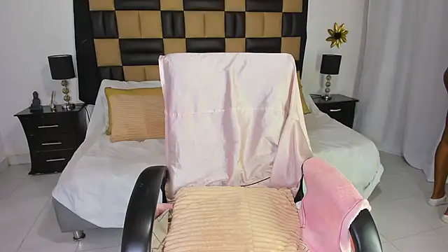 BarbieKano online show from 11/16/25, 12:04