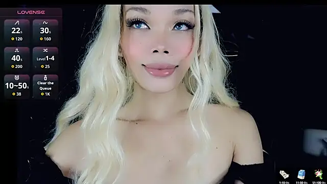 Snapshot of sugar_bbyxx chatting on 10/04/25, 10:00 sugar bbyxx online show from 10/04/25, 10:00