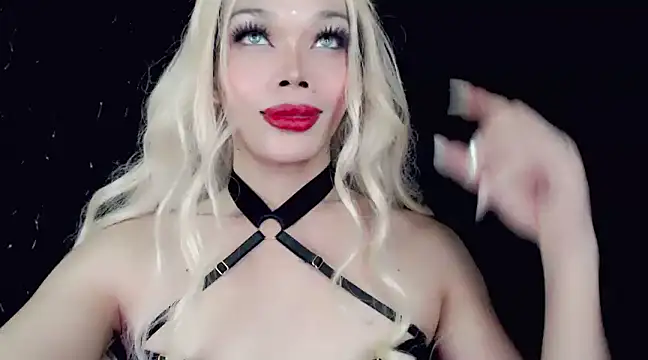Snapshot of sugar_bbyxx chatting on 03/01/25, 02:34 sugar bbyxx online show from 03/01/25, 02:34