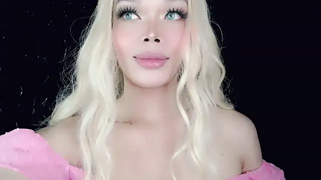 Snapshot of sugar_bbyxx chatting on 03/14/25, 01:13 sugar bbyxx online show from 03/14/25, 01:13