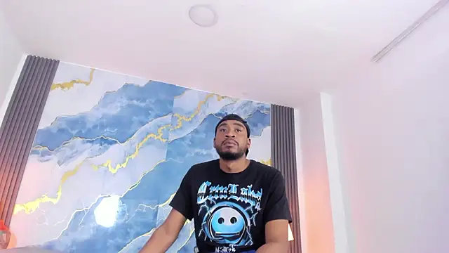 Kylieandjhonny online show from 02/19/26, 07:33