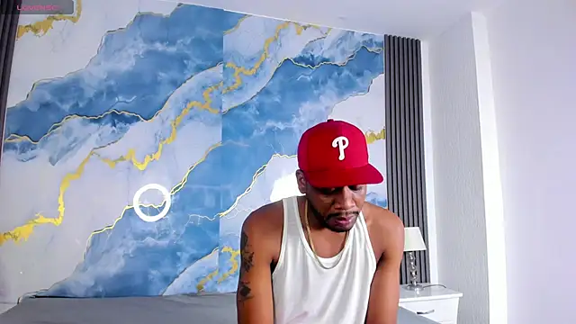 Kylieandjhonny online show from 12/18/25, 04:39