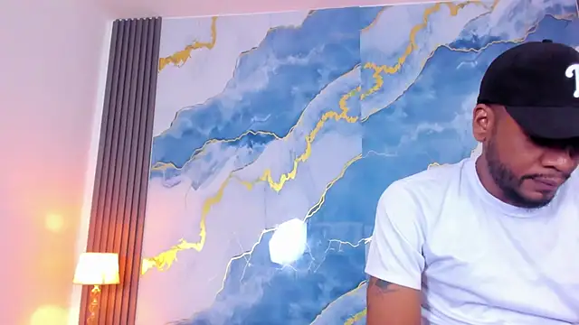 Kylieandjhonny online show from 02/13/26, 07:36