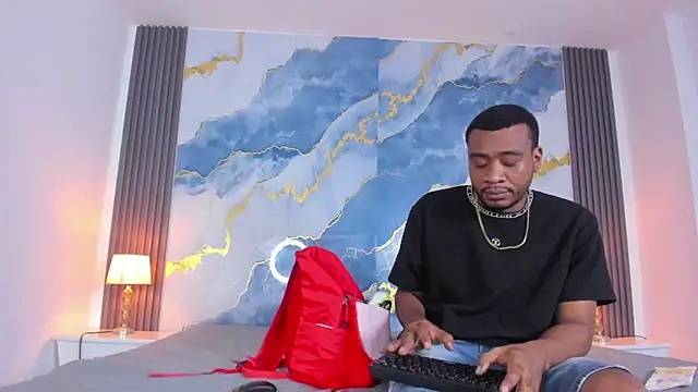 Kylieandjhonny online show from 12/20/25, 10:23