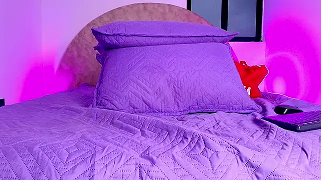  ebony-queen  online show from 11/14/25, 11:58