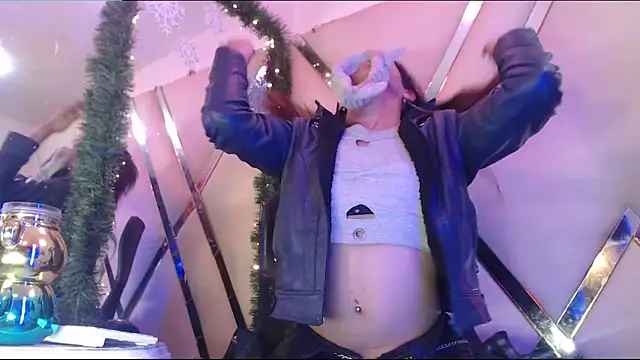 StefyFerrer online show from 12/23/25, 02:44