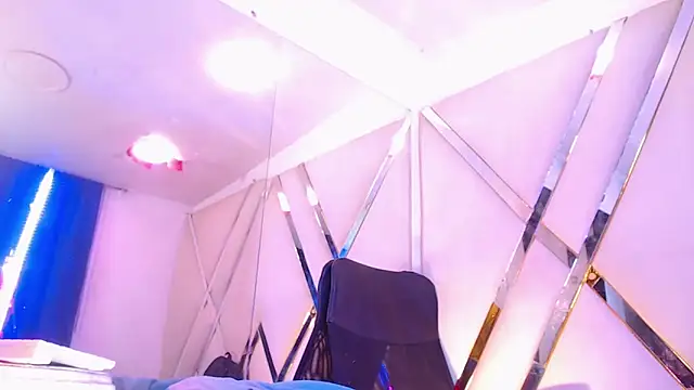 StefyFerrer online show from 11/01/25, 07:57