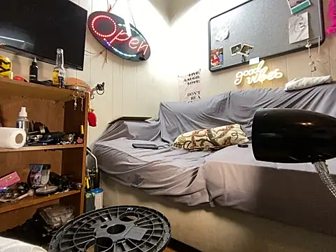 Snapshot of WhiteChocalate_69 chatting on 03/07/25, 06:00 WhiteChocalate 69 online show from 03/07/25, 06:00