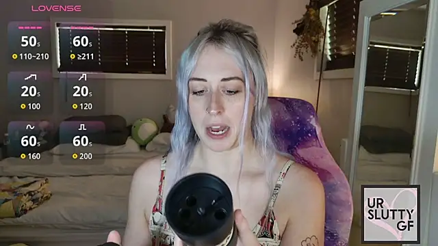 ursluttygf online show from 07/17/26, 05:54