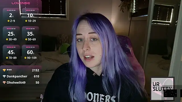 ursluttygf online show from 04/23/26, 03:02