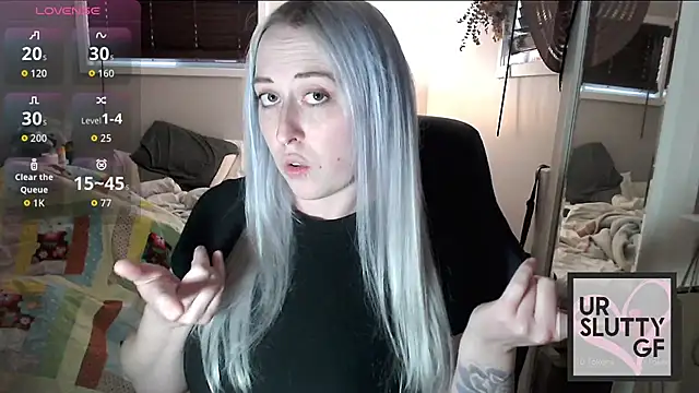 ursluttygf online show from 11/14/25, 10:13