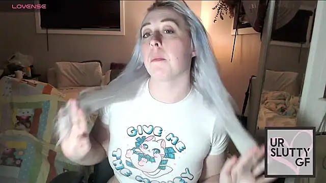 ursluttygf online show from 11/16/25, 02:27