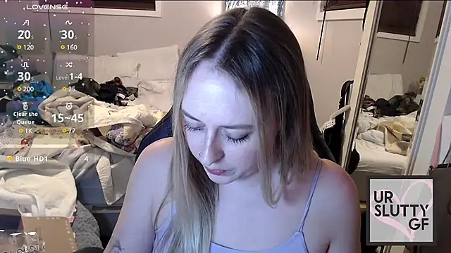 ursluttygf online show from 12/28/24, 01:39