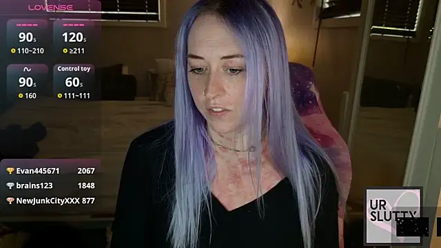 ursluttygf online show from 05/01/26, 03:50