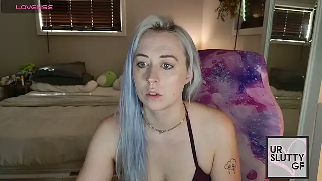 ursluttygf online show from 07/04/26, 03:27
