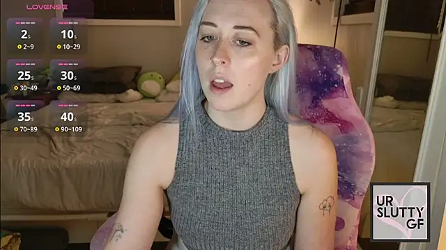 ursluttygf online show from 07/03/26, 08:15