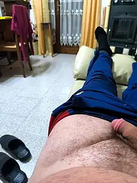 manuel9428 online show from 10/07/25, 09:38