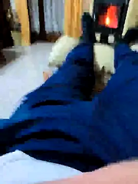 manuel9428 online show from 11/18/25, 10:13