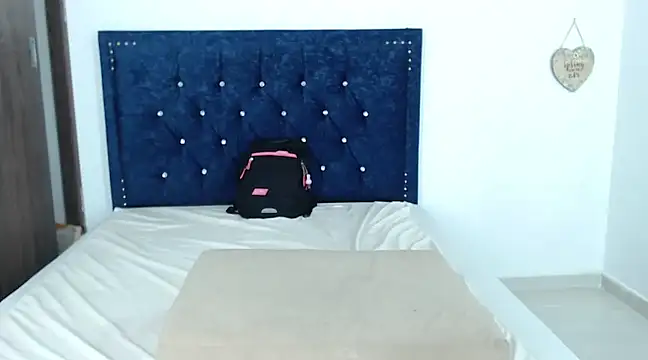 QueenSquirt  online show from 02/24/25, 08:14