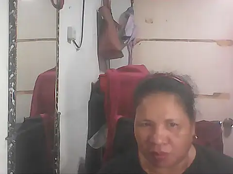 hotwet mama4uxx online show from 01/06/26, 01:37