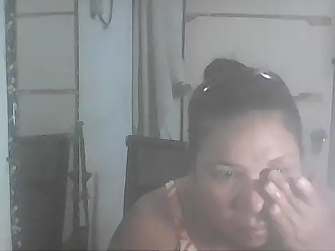 hotwet mama4uxx online show from 11/12/25, 08:51