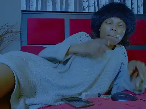 MissParis26 online show from 11/17/25, 09:19