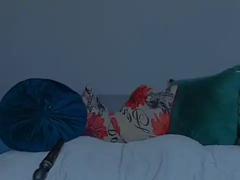 MissParis26 online show from 10/14/25, 08:53