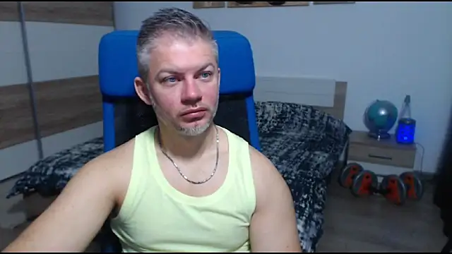 RobbyShawz online show from 10/29/25, 05:39