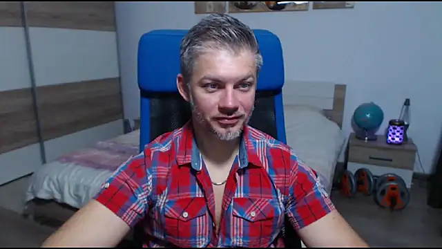 RobbyShawz online show from 10/03/25, 06:26