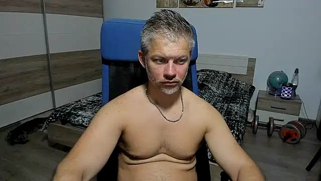 Snapshot of RobbyShawz chatting on 07/07/26, 07:23 RobbyShawz online show from 07/07/26, 07:23