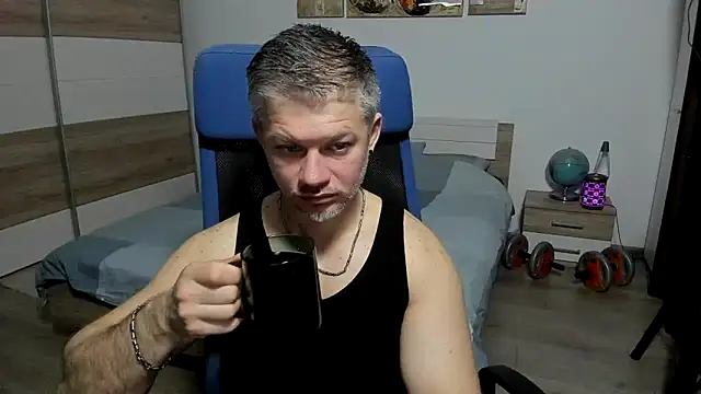 RobbyShawz online show from 04/01/26, 04:58